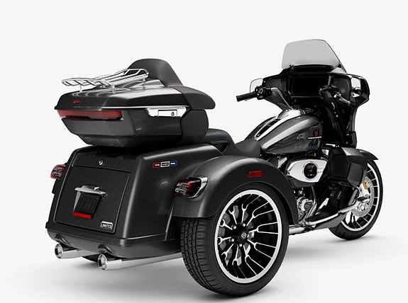 Harley-Davidson Street Glide 3 Limited LIBERTY EDITION 8 of 9