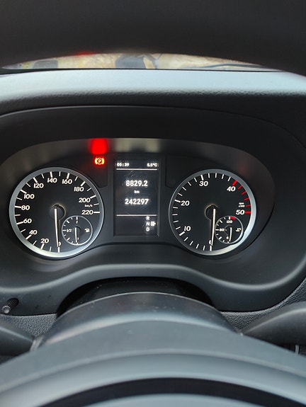 Mercedes-Benz Vito 114 7 of 11