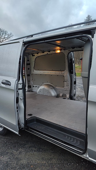 Mercedes-Benz Vito 114 6 of 11