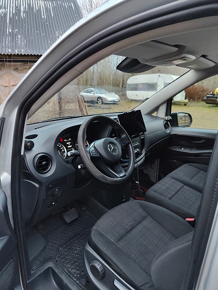 Mercedes-Benz Vito 114 8 of 11