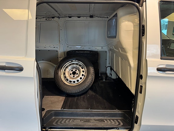 Mercedes-Benz Vito 116 17 of 23