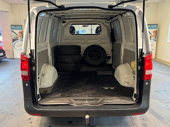 Mercedes-Benz Vito 116 21 of 23