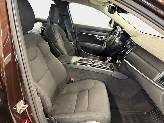 Volvo V90 Cross Country 15 of 15
