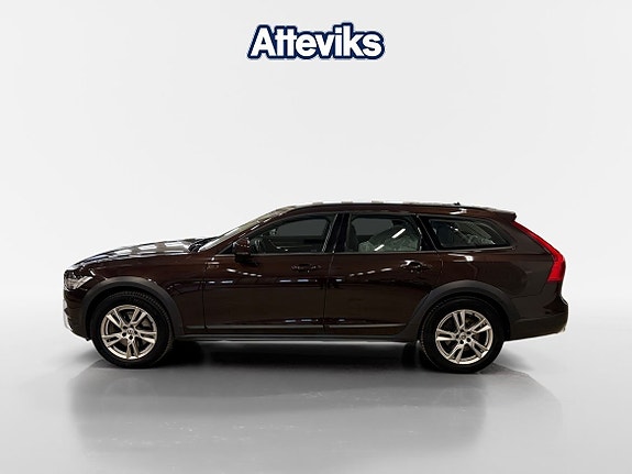 Volvo V90 Cross Country 6 of 15
