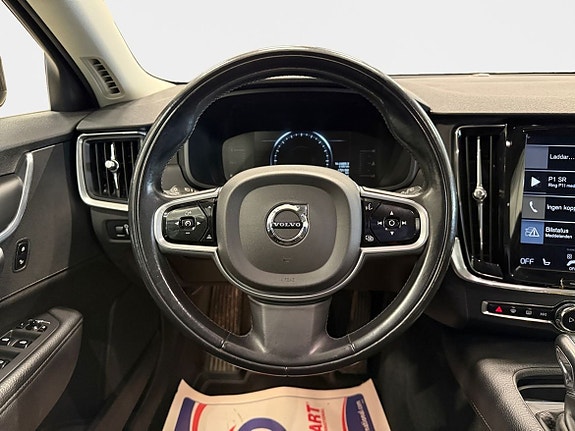 Volvo V90 Cross Country 12 of 15