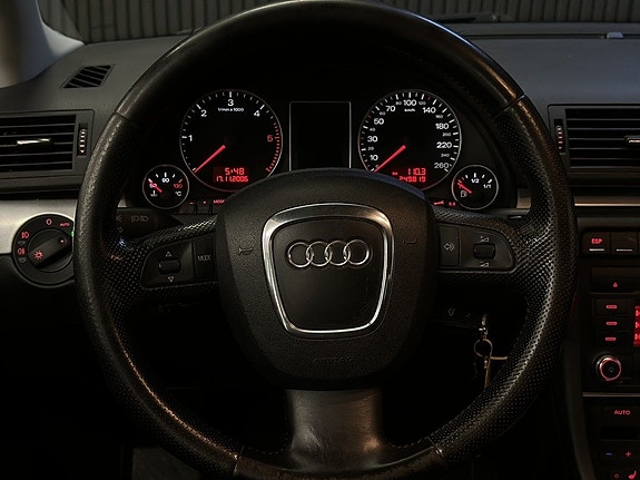 Audi A4 18 of 23