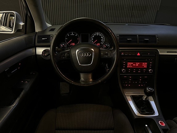 Audi A4 17 of 23