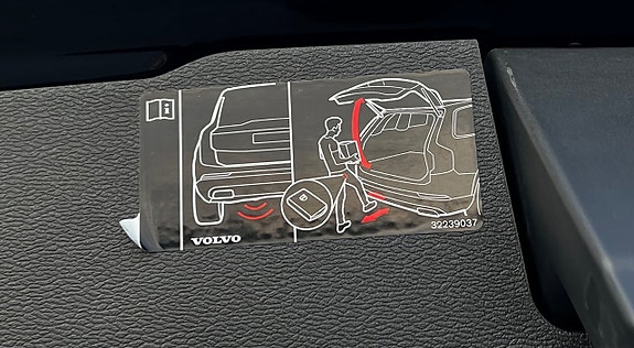 Volvo V60 25 of 29