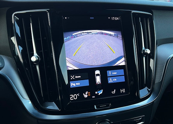 Volvo V60 14 of 29