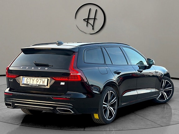 Volvo V60 5 of 29
