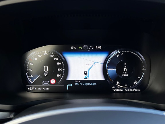 Volvo V60 21 of 29