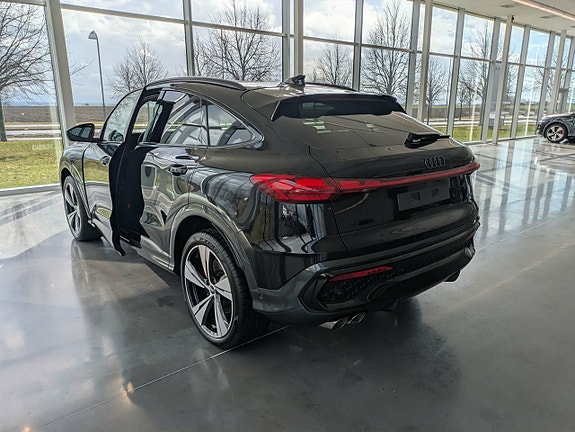 Audi Q5 3 of 5