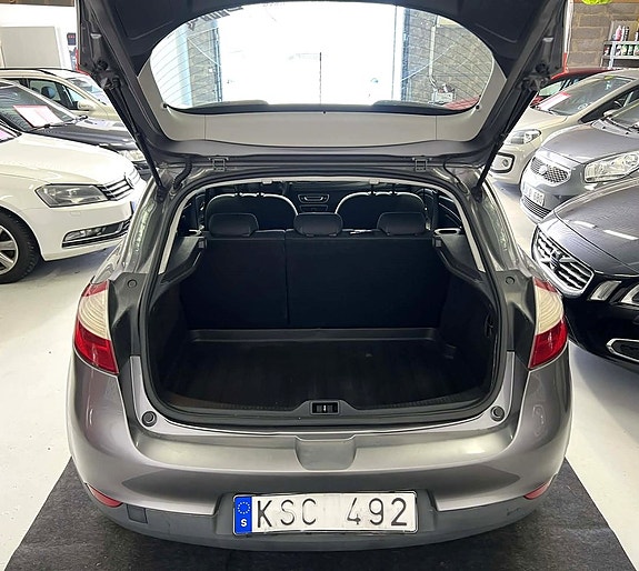 Renault Megane 13 of 18