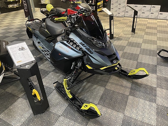 Ski-Doo Renegade X-RS 900 Ace Turbo R HUB -26 *Momsad 38 Mil* 2 of 2