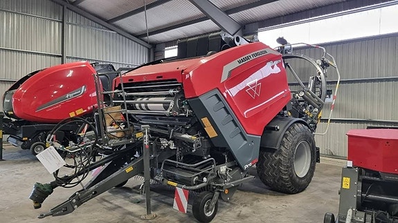 Massey Ferguson RB 4160V Protec 3 of 7