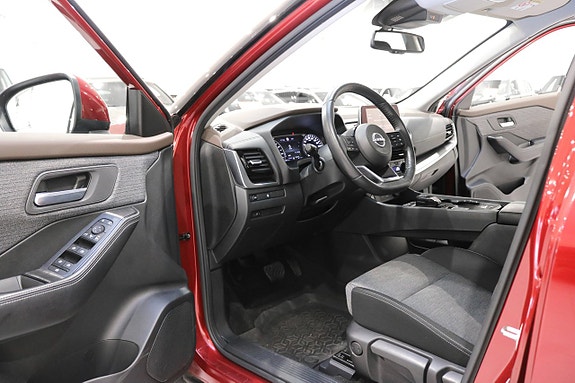 Nissan X-Trail 9 of 22