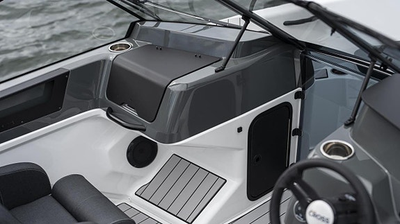 Yamarin Cross 55 BR - Yamaha F115 LB2 White 9 of 13