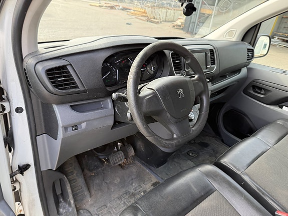 Peugeot Expert 9 of 12