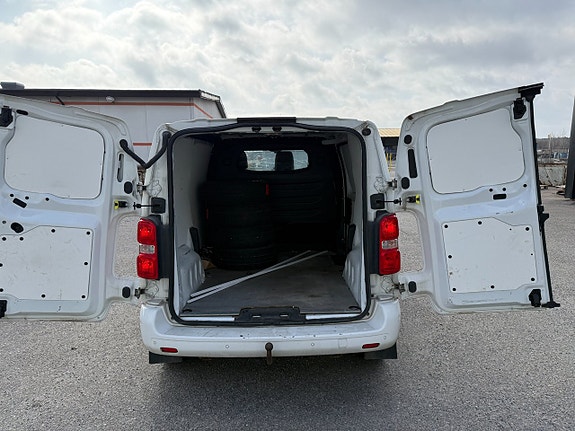 Peugeot Expert 5 of 5