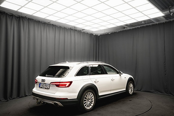 Audi A4 allroad 7 of 24