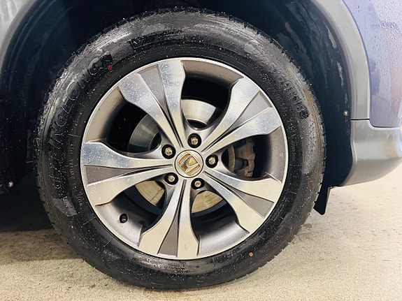 Honda CR-V 10 of 25