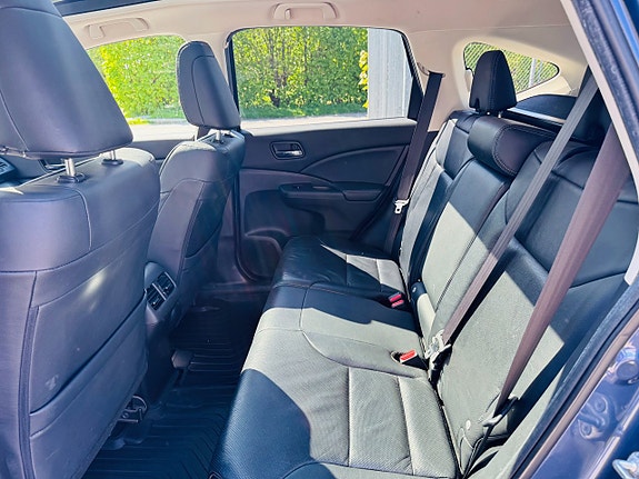 Honda CR-V 7 of 25