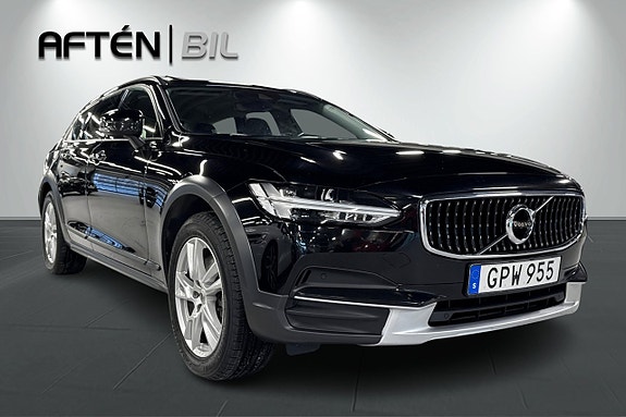 Volvo V90 Cross Country 4 of 5