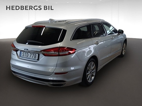 Ford Mondeo 3 of 17