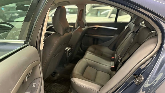 Volvo S80 14 of 19
