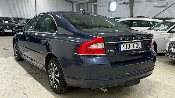 Volvo S80 12 of 19