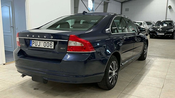 Volvo S80 16 of 19
