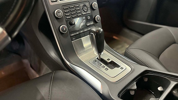Volvo S80 15 of 19