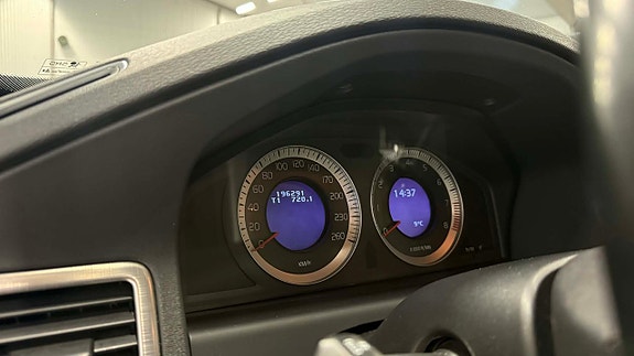 Volvo S80 11 of 19