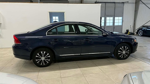 Volvo S80 13 of 19