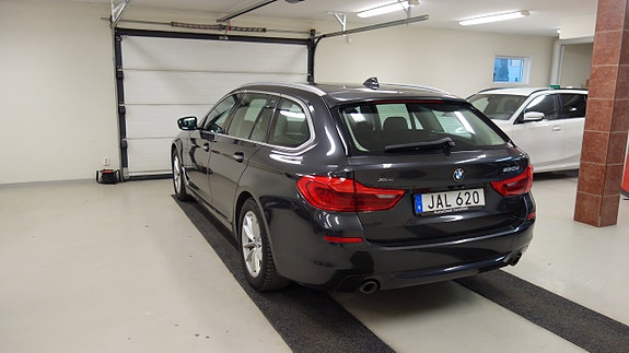 BMW 520d 8 of 20