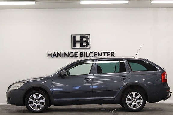 Skoda Octavia Scout 8 of 19
