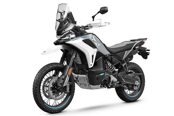 CFMOTO 1000MT-X | BRUTAL ADVENTURE MC 3 of 3
