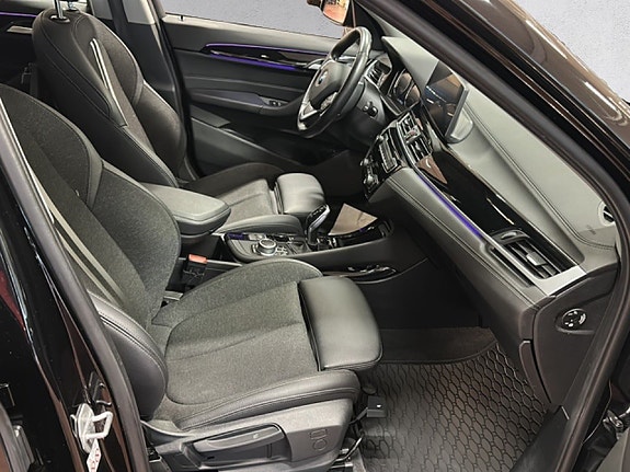 BMW X1 11 of 18