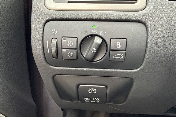 Volvo V70 20 of 22