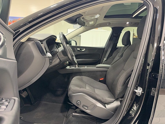 Volvo XC60 5 of 20