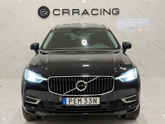 Volvo XC60 2 of 20