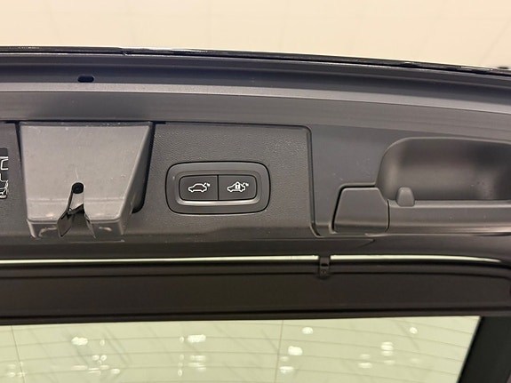 Volvo XC60 20 of 20