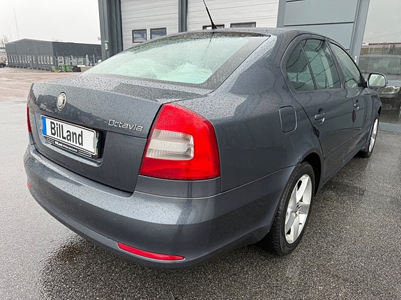 Skoda Octavia 6 of 10