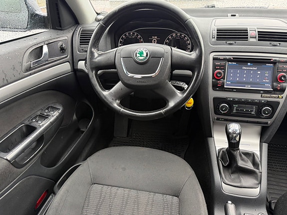 Skoda Octavia 9 of 10
