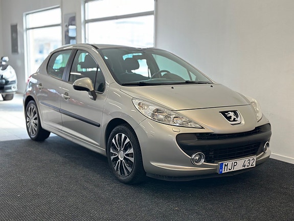 Peugeot 207 7 of 19