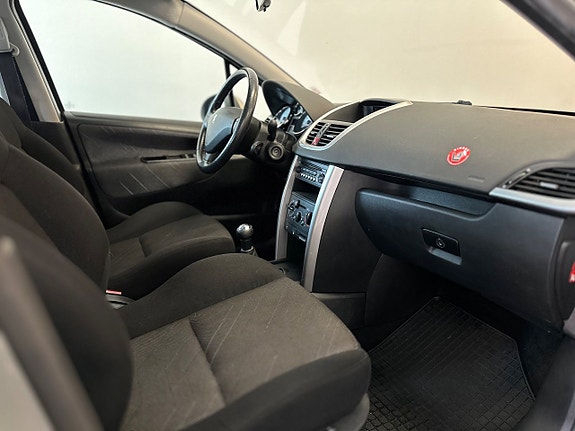 Peugeot 207 17 of 19