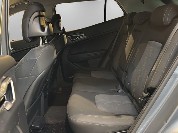 Kia Sportage 9 of 16