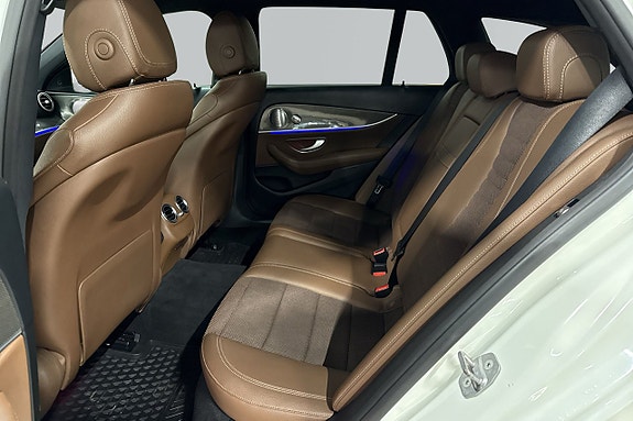 Mercedes-Benz E220 d 6 of 6