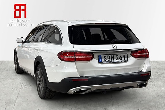 Mercedes-Benz E220 d 3 of 5