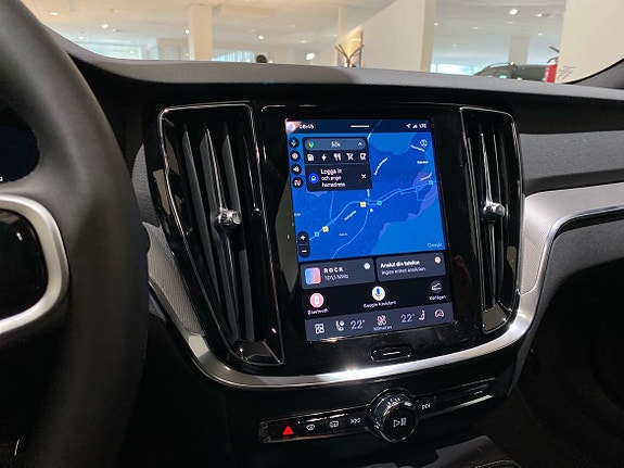Volvo V60 12 of 14